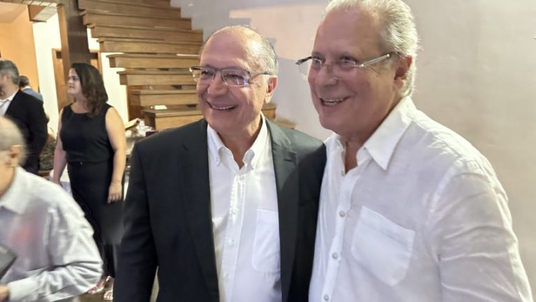 O vice-presidente da República, Geraldo Alckmin, e Zé Dirceu, ex-ministro da Casa Civil