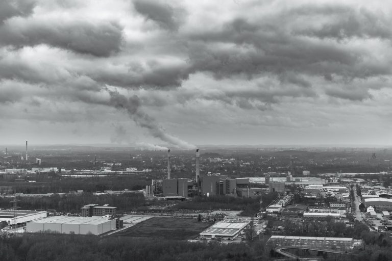 Семь крупнейших стран согласились отказаться от угля к 2035 году, хотя расплывчатые формулировки оставляют пространство для маневра