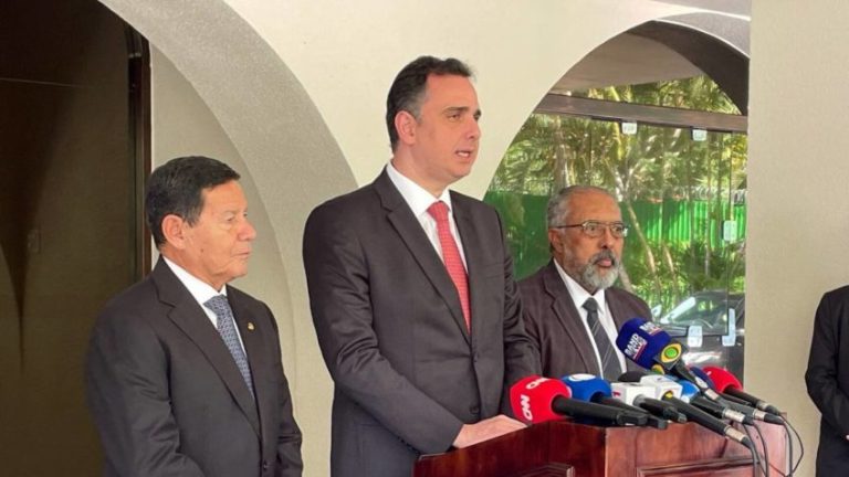 Пачеко объявляет о создании комитета в Сенате для обсуждения реконструкции РС