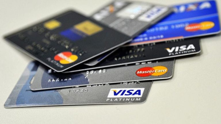 Cartões Visa e Mastercard