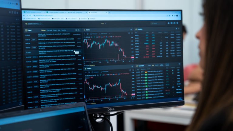 Читайте топ-5 новостей рынка в эту пятницу