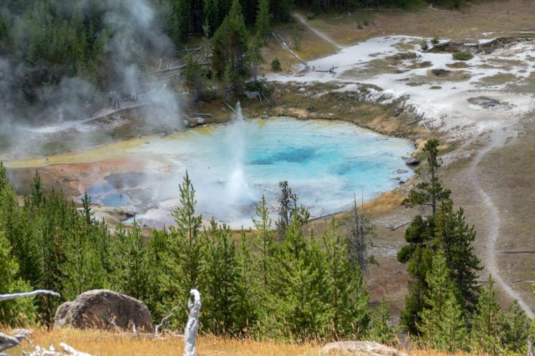 Скоро ли произойдет извержение Йеллоустоуна? Ученые используют новые методы, чтобы выяснить это