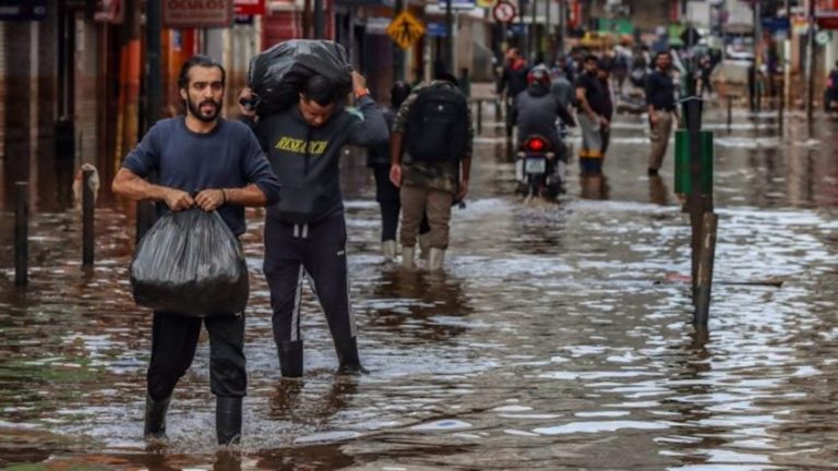 Rio Grande do Sul durante enchentes em maio de 2024