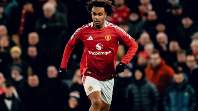 A Ariel Investments, com sede em Chicago, agora se destaca como o maior acionista institucional do Manchester United, tendo adicionado 3 milhões de ações à sua participação em 2024, totalizando 8,4 milhões de ações; na imagem, o jogador do Manchester United