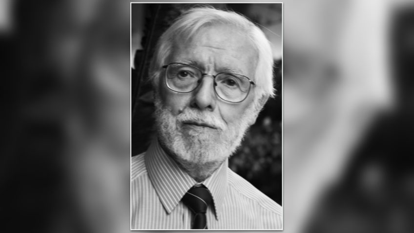 Na imagem acima, o jornalista Matías Martínez Molina