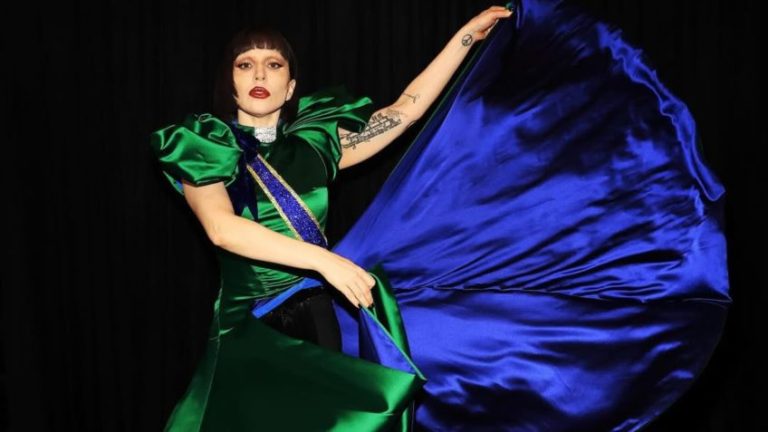 Na imagem acima, a cantora Lady Gaga durante o show em Copacabana, no Rio