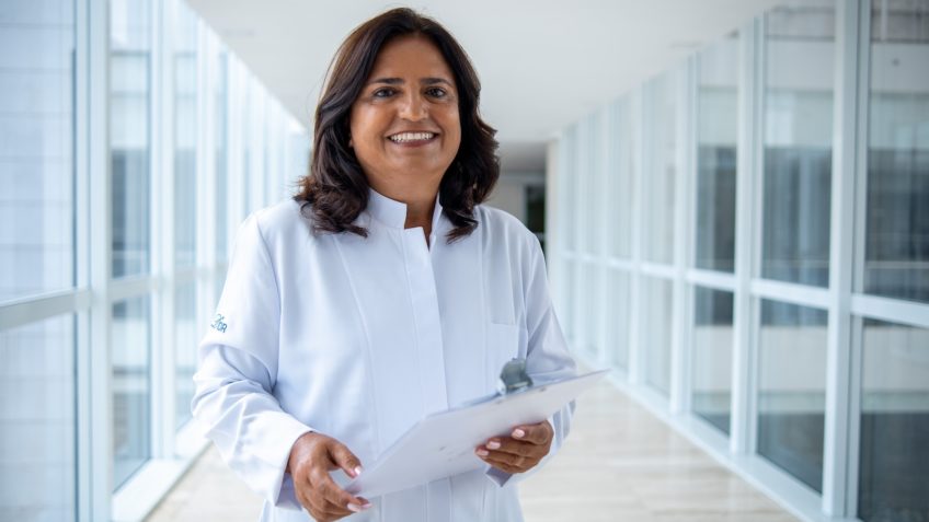 Segundo Helidea Lima, diretora de Qualidade Corporativa da Rede D’Or, um dos mecanismos que asseguram o bom desempenho é a dupla auditoria com 53 indicadores