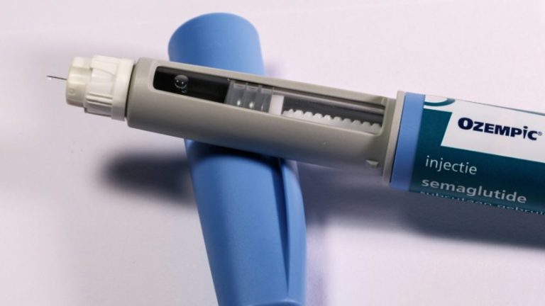 Os efeitos benéficos dependem do uso correto destas medicações; Na imagem, a canetinha de Ozempic