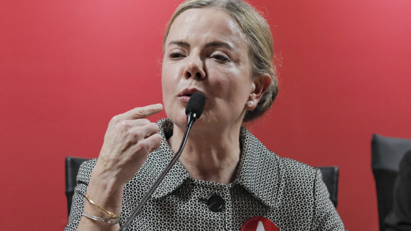 Глейси говорит, что Болсонаро был «уклончивым» в заявлении для STF