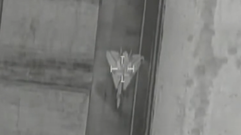 Израиль уничтожает 3 иранских бойцов F-14; Посмотрите видео