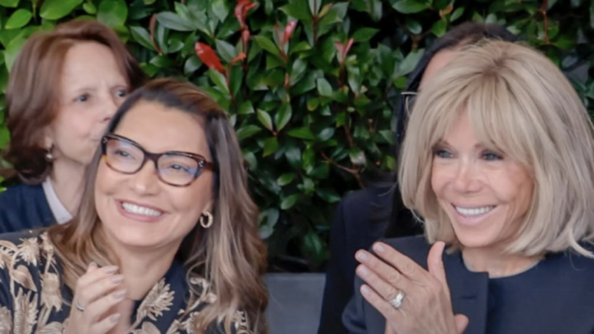 Janja (à esq.) e Brigitte (à dir) são amigas