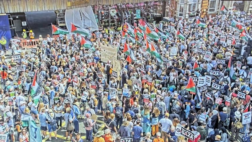 Лондонская полиция владеет 466 человек в пропалестине