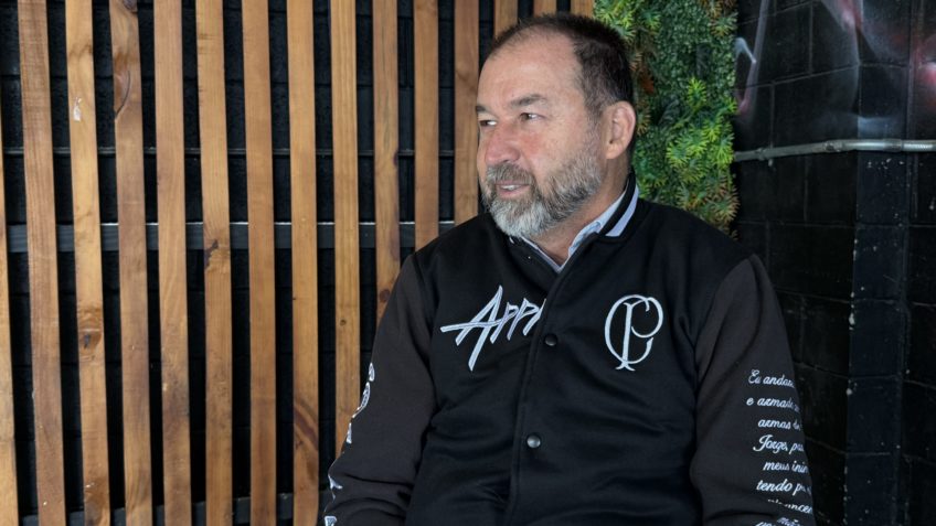 Партнеры по Коринфянам подтверждают импичмент Аугусто Мело