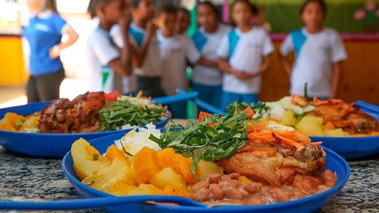 alimentação em escola