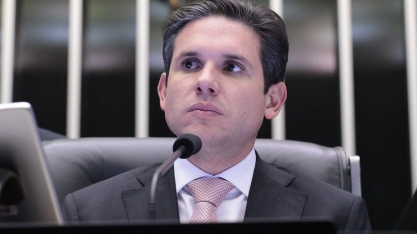 Некому некому голосовать, чтобы пойти только в том случае, если это пойдет с амнистией, говорит Мотта