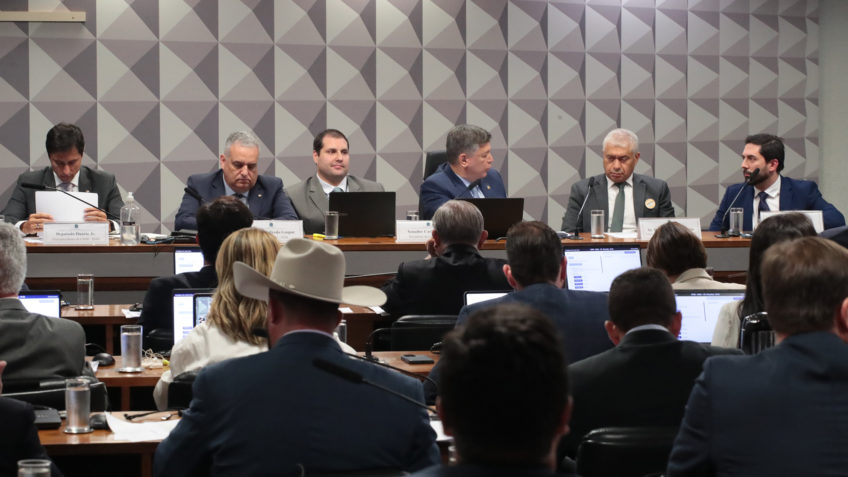 Под риском ареста партнер INS Careca заболевает в ИПЦ