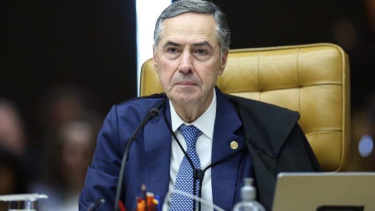 Баррозу получит право на пожизненное обеспечение после ухода из STF