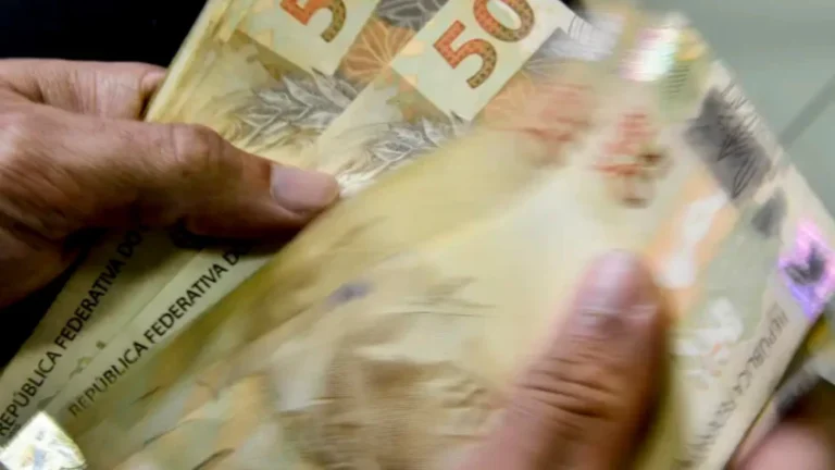 Cédulas de dinheiro