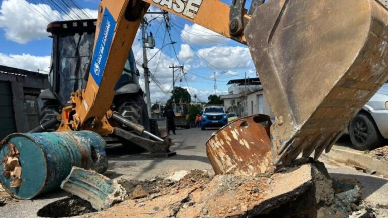 Рио за неделю снесет 1800 тонн баррикад