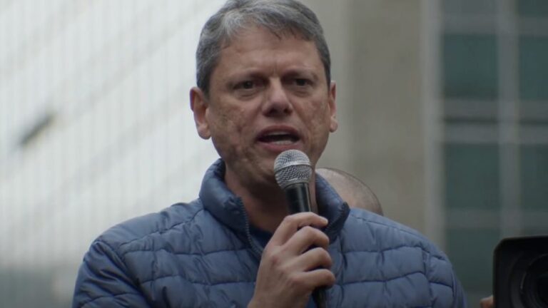 Tarcísio é um dos principais aliados de Jair Bolsonaro