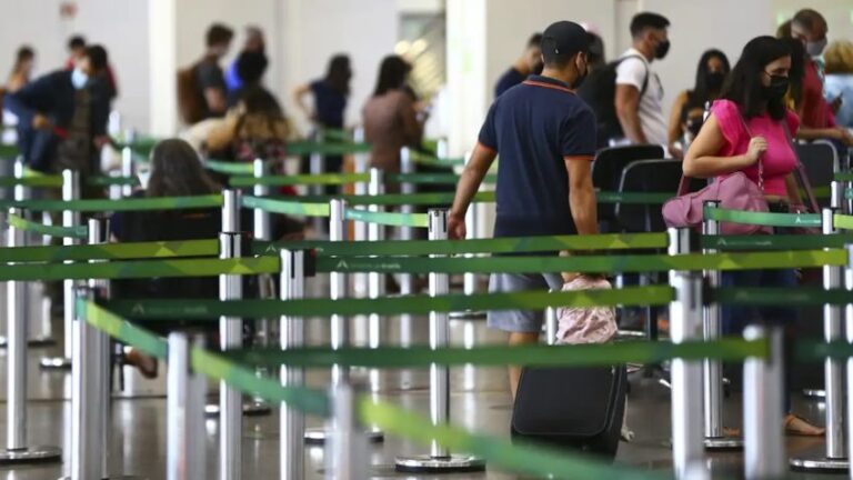 Movimentação no aeroporto de Brasília