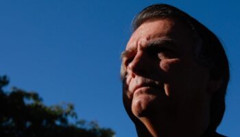 Болсонару демонстрирует благоприятную клиническую эволюцию, говорится в бюллетене