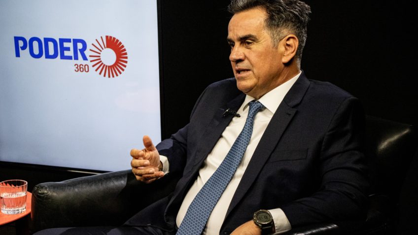 Посещение Poder360: Чиро Ногейра