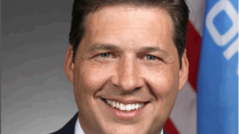 senador republicano Shane Jett