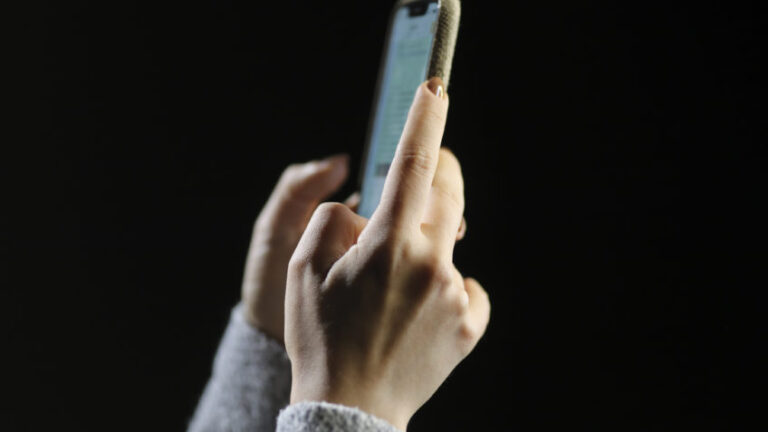 Бразилия — четвертая страна, которая тратит больше всего времени на приложения