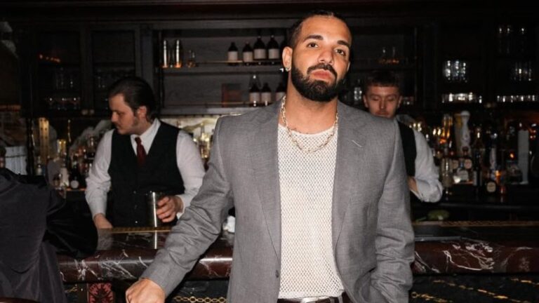 Na imagem, o cantor canadense Drake