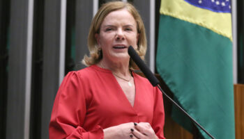 Глейзи заявил, что забастовка водителей грузовиков является манипуляцией на выборах