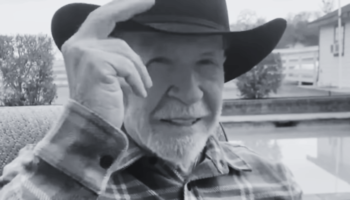 Актер Чак Норрис умер в возрасте 86 лет на Гавайях