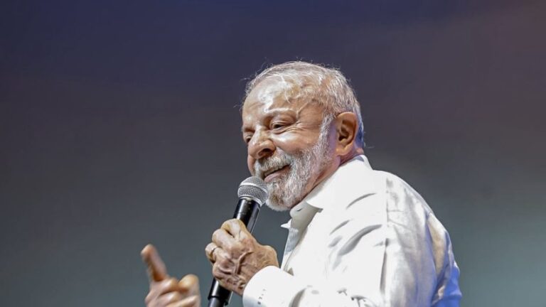 Lula na Caravana Federativa em Niterói