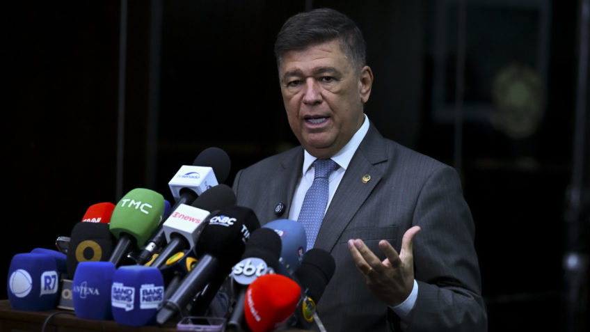 Presidente da CPMI do INSS critica Dino por derrubada de quebra de sigilo