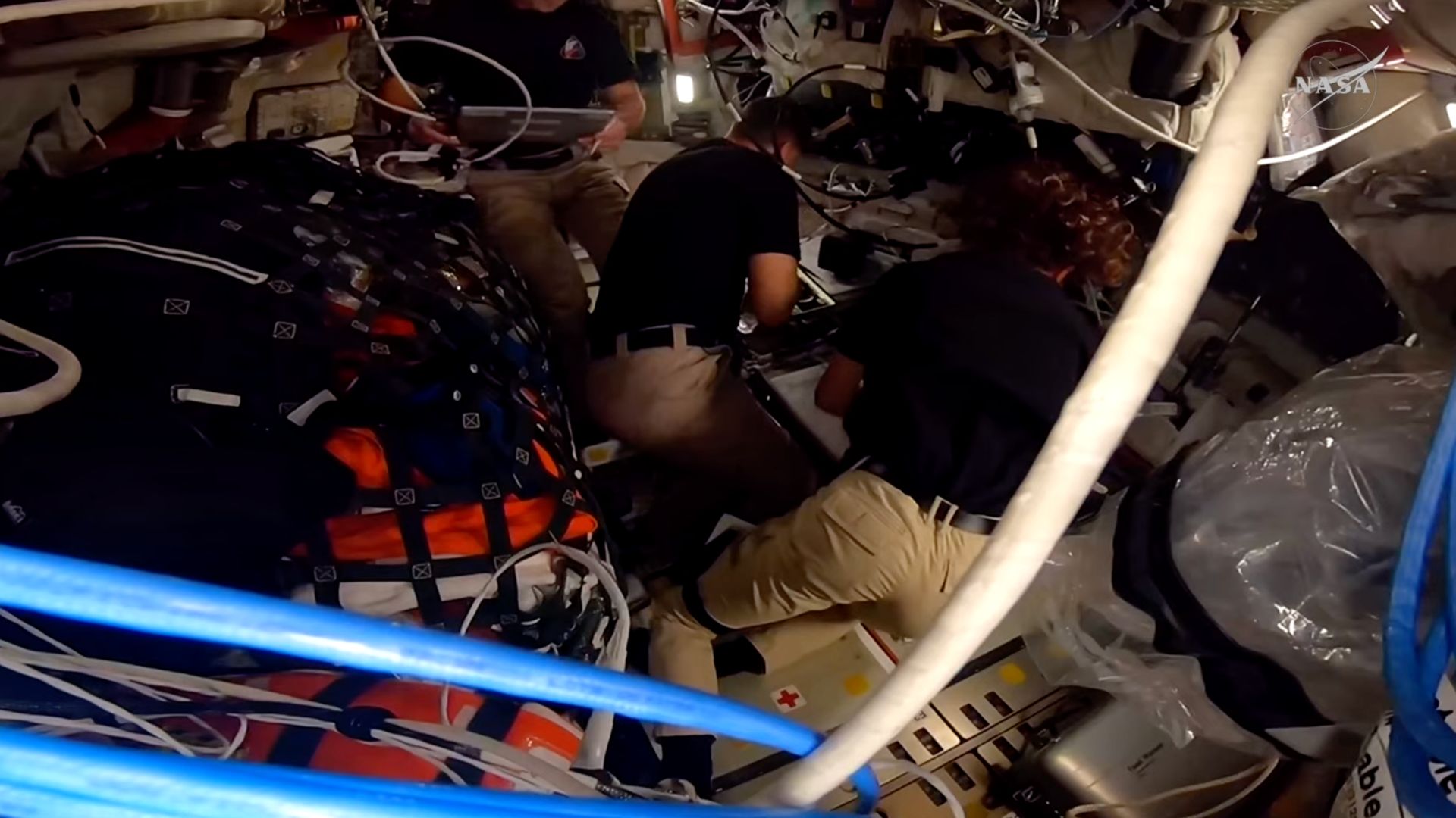 Экипаж Ориона из 4 астронавтов, 6 апреля 2026 г.