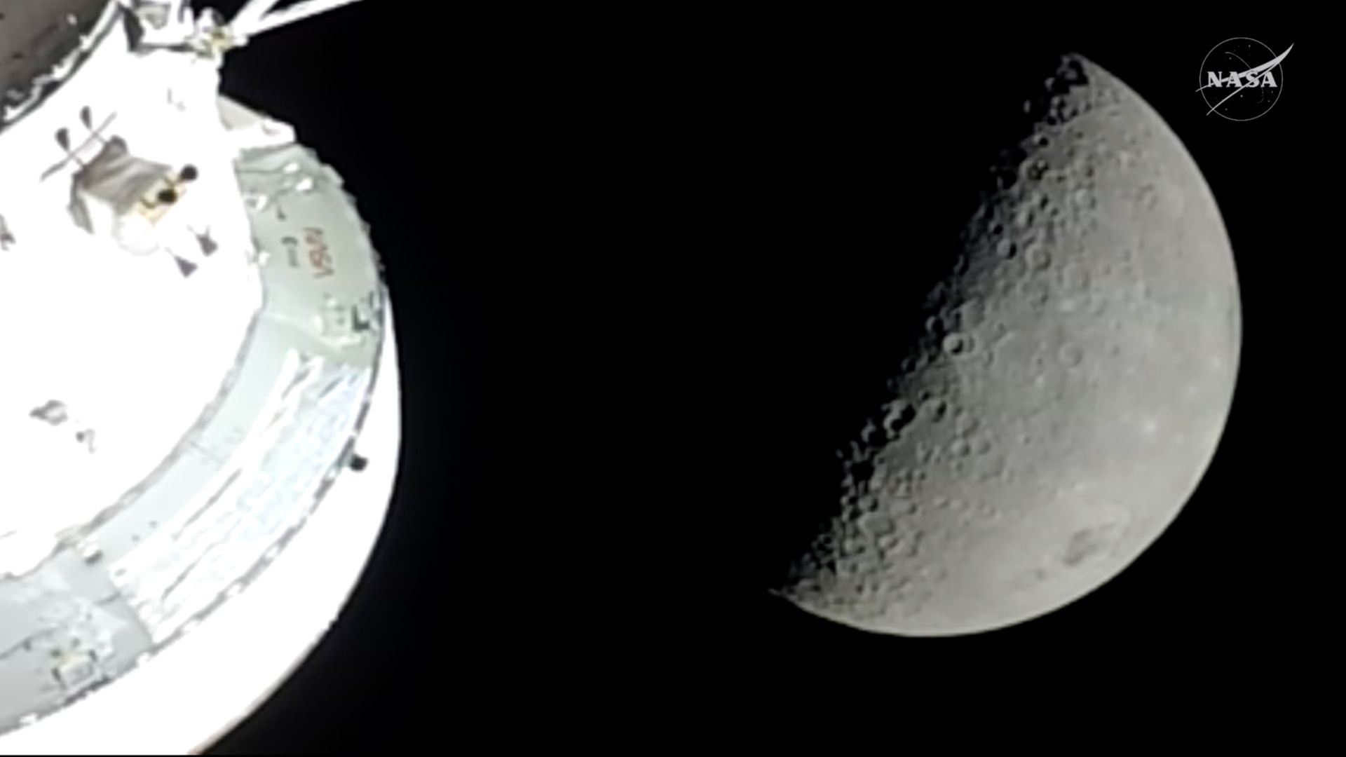 Орион приближается к Луне 6 апреля 2026 г.