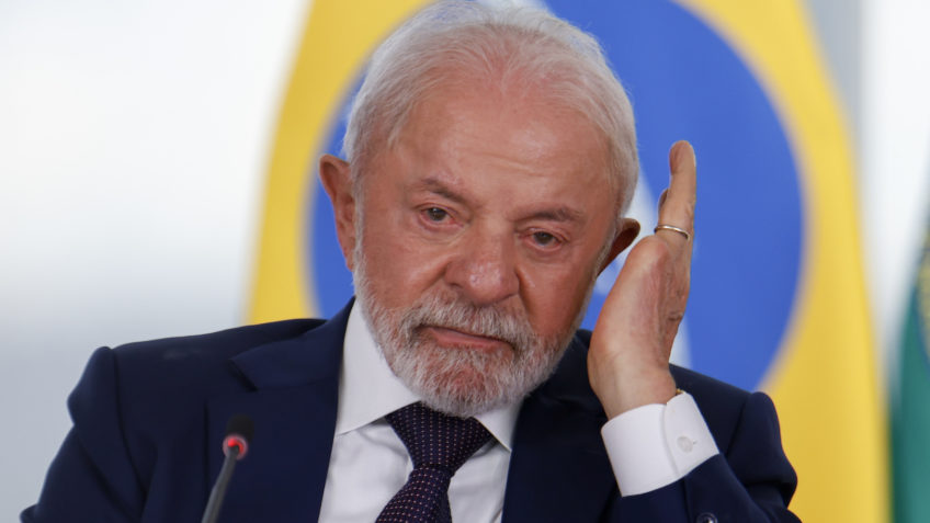 Лула говорит, что думал о разрыве с Израилем