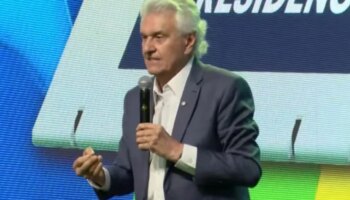 «Я не обсуждаю результаты голосования», — говорит Кайадо