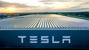 Tesla сообщила о падении прибыли во втором квартале на 5%