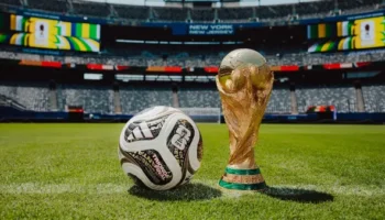 Аргентина сыграет с Испанией в финале чемпионата мира