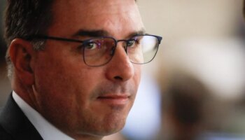 Приостановление посещений отца неконституционно, считает защита Флавио