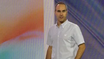 Почему Марк Манара из OpenAI считает, что стартапам в области искусственного интеллекта нужны новые рвы