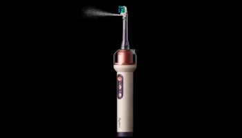 Dyson расширяет свою деятельность в сфере ухода за полостью рта: электрическая зубная щетка с CameraJet устраняет дефекты и зубной налет