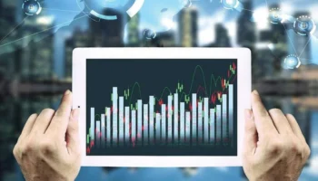 Фирмы PMS выходят за рамки разовых проверок KYC и переходят на непрерывный мониторинг AML.